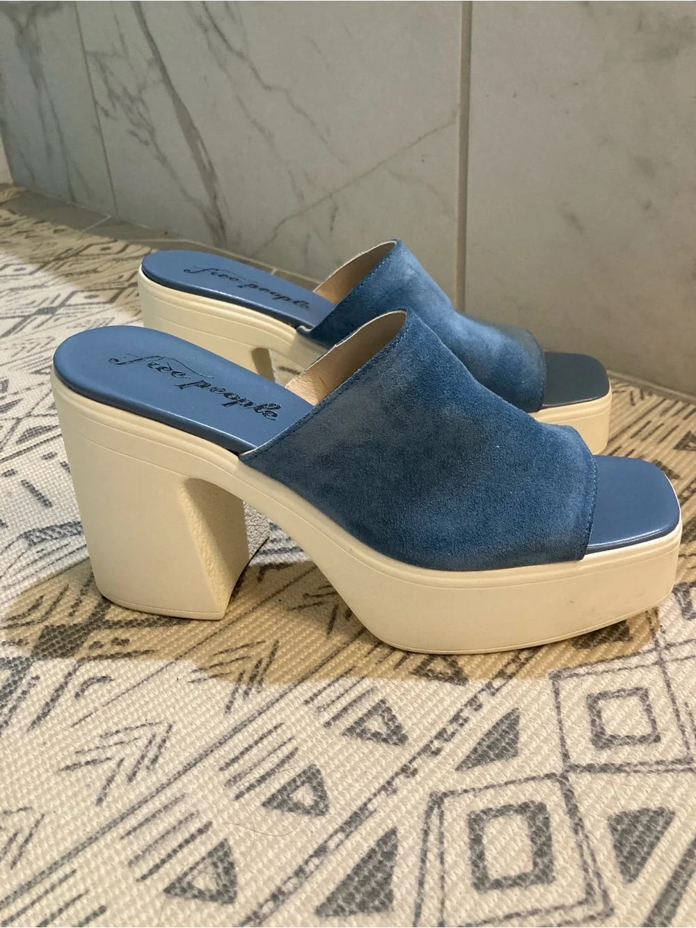 Free People Zoe Blue Suede Slip On Platforms Sz 40